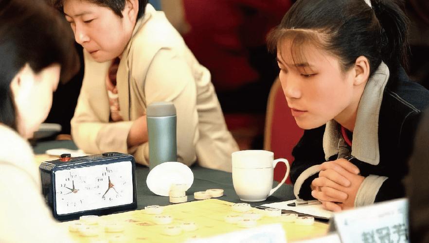 华体会体育app:华体会体育棋牌新玩法揭秘,带你体验不一样的乐趣