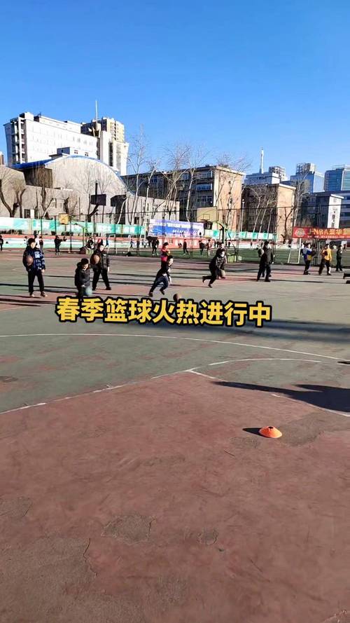 华体会体育官网专题报道:聚焦国际篮球赛事中选手体能管理、技术动作及团队默契的多维度剖析