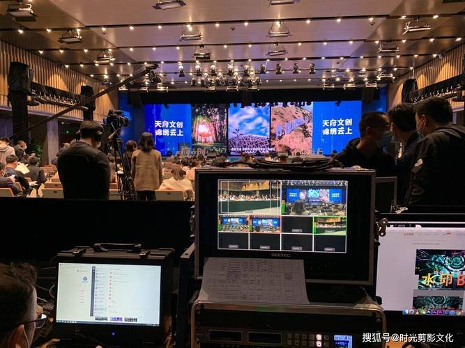 「细说美职棒辉煌幕后:华体会体育app 揭秘转播制作团队与现场导播如何呈现每一分精彩」