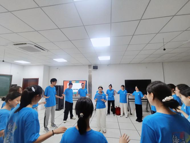 「心理训练环节:华体会体育官网 广揭顶尖队伍如何辅以心理师指导,助选手保持专注」